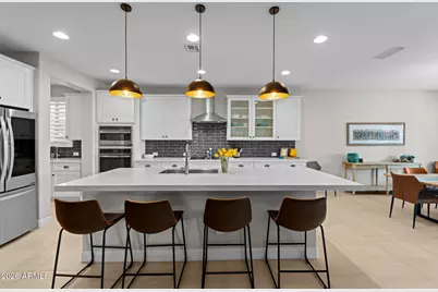 16705 W Virginia Avenue, Goodyear, AZ 85395 - Photo 12