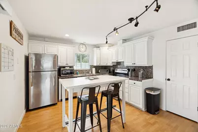 4723 S Country Club Way, Tempe, AZ 85282 - Photo 10