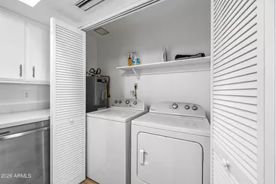 6820 S Snyder Lane, Tempe, AZ 85283 - Photo 18