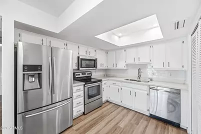 6820 S Snyder Lane, Tempe, AZ 85283 - Photo 6