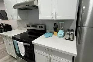 1820 E Diamond St, Phoenix, AZ 85006 - Photo 8