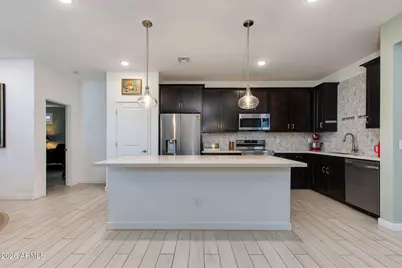 22703 N 184th Lane, Surprise, AZ 85387 - Photo 10