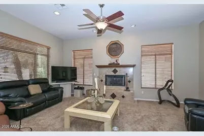 2116 E Beautiful Lane, Phoenix, AZ 85042 - Photo 8