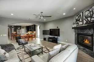 17735 N 99th Pl, Scottsdale, AZ 85255 - Photo 8
