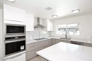 8140 E Del Joya Dr, Scottsdale, AZ 85258 - Photo 28