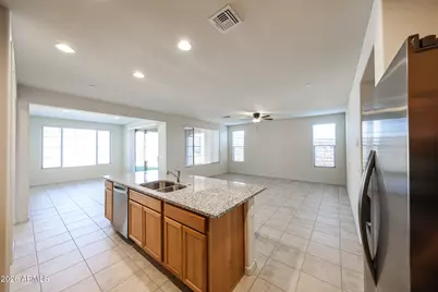 13438 W Copperleaf Lane, Peoria, AZ 85383 - Photo 4