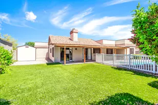 1629 E Whitten St, Chandler, AZ 85225 - Photo 48