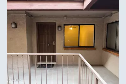 17 E Ruth Avenue #Unit 305, Phoenix, AZ 85020 - Photo 1