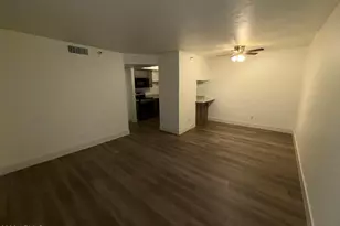 17 E Ruth Ave, Phoenix, AZ 85020 - Photo 2