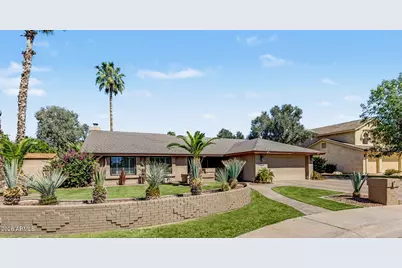 5002 E Le Marche Avenue, Scottsdale, AZ 85254 - Photo 1