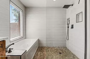 5002 E Le Marche Ave, Scottsdale, AZ 85254 - Photo 24