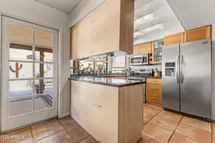 5002 E Le Marche Ave, Scottsdale, AZ 85254 - Photo 16