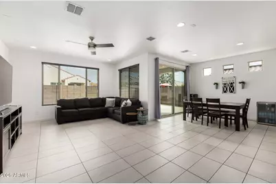 19226 W Jackson Street, Buckeye, AZ 85326 - Photo 8