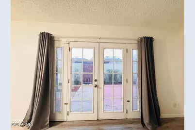 3221 W Royal Palm Road W, Phoenix, AZ 85051 - Photo 2