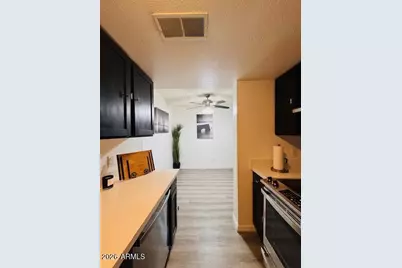 3221 W Royal Palm Road W, Phoenix, AZ 85051 - Photo 12