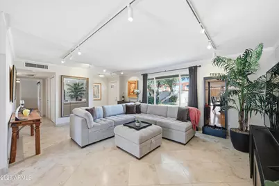 8331 E Indian School Road, Scottsdale, AZ 85251 - Photo 10