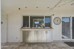 8331 E Indian School Rd, Scottsdale, AZ 85251 - Photo 28