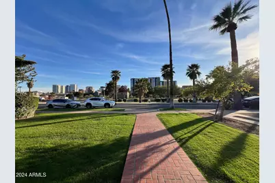30 W Culver Street #Apt B, Phoenix, AZ 85003 - Photo 4