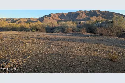 1753 W McNeil Street #7, Phoenix, AZ 85041 - Photo 1