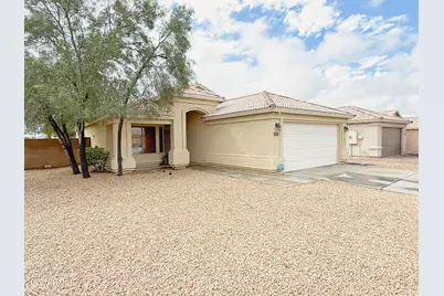 6757 W Gardenia Avenue, Glendale, AZ 85303 - Photo 2