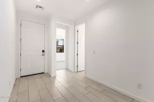 8728 S 170th Ave, Goodyear, AZ 85338 - Photo 10