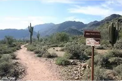 20194 W Luke Avenue, Litchfield Park, AZ 85340 - Photo 10