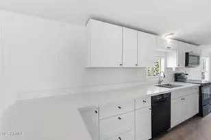 10810 N 91st Ave, Peoria, AZ 85345 - Photo 6