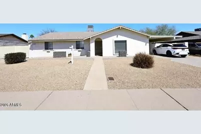 2808 E Lupine Avenue E, Phoenix, AZ 85028 - Photo 1