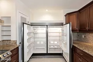 2808 E Lupine Ave E, Phoenix, AZ 85028 - Photo 4