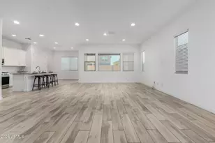 19206 W Wolf St, Litchfield Park, AZ 85340 - Photo 14