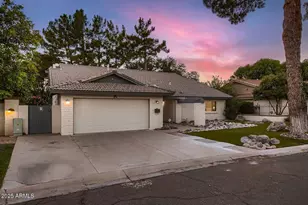 1305 E Steamboat Bend Dr, Tempe, AZ 85283 - Photo 2