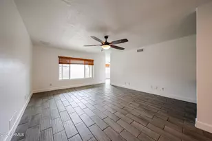 6608 W Mercer Ln, Glendale, AZ 85304 - Photo 6