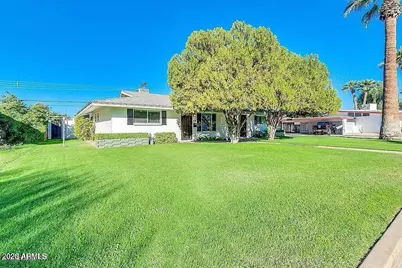 4242 N 31st Place, Phoenix, AZ 85016 - Photo 2