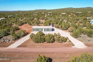 2185 E Spruce St, Williams, AZ 86046 - Photo 1