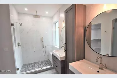 768 E Irma Lane, Phoenix, AZ 85024 - Photo 4