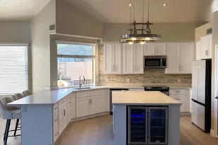 768 E Irma Ln, Phoenix, AZ 85024 - Photo 8