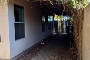 3030 W Rose Garden Ln, Phoenix, AZ 85027 - Photo 14