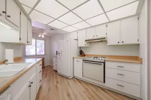 19407 N Star Ridge Dr, Sun City West, AZ 85375 - Photo 16