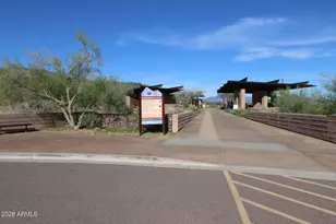 511 E Pasaro Dr, Phoenix, AZ 85085 - Photo 76