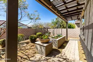 511 E Pasaro Dr, Phoenix, AZ 85085 - Photo 42