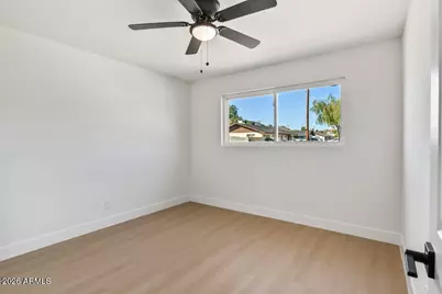 1123 E Alice Avenue, Phoenix, AZ 85020 - Photo 22