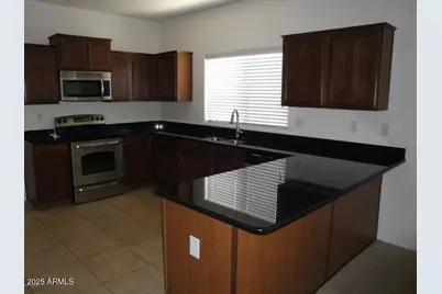 37128 W Mondragone Lane, Maricopa, AZ 85138 - Photo 4