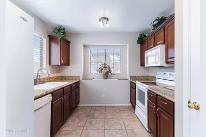 4014 W Fallen Leaf Lane, Glendale, AZ 85310 - Photo 12