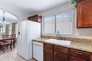 4014 W Fallen Leaf Ln, Glendale, AZ 85310 - Photo 14