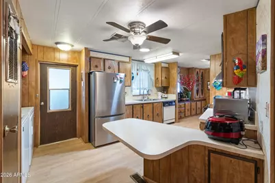 200 E Knox Road #55, Chandler, AZ 85225 - Photo 14