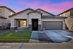 10915 E Travertine Ave, Mesa, AZ 85212 - Photo 2