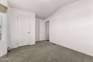 2140 East Michigan Ave, Phoenix, AZ 85024 - Photo 10