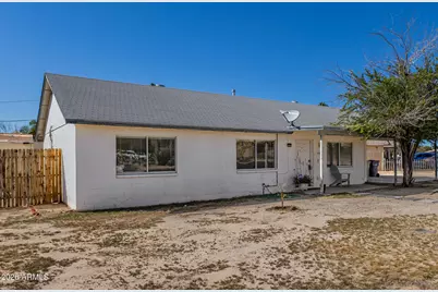 202 1st Avenue W, Buckeye, AZ 85326 - Photo 4