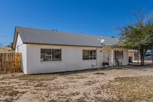 202 1st Ave W, Buckeye, AZ 85326 - Photo 4