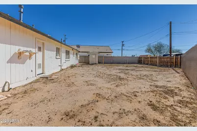 202 1st Avenue W, Buckeye, AZ 85326 - Photo 24